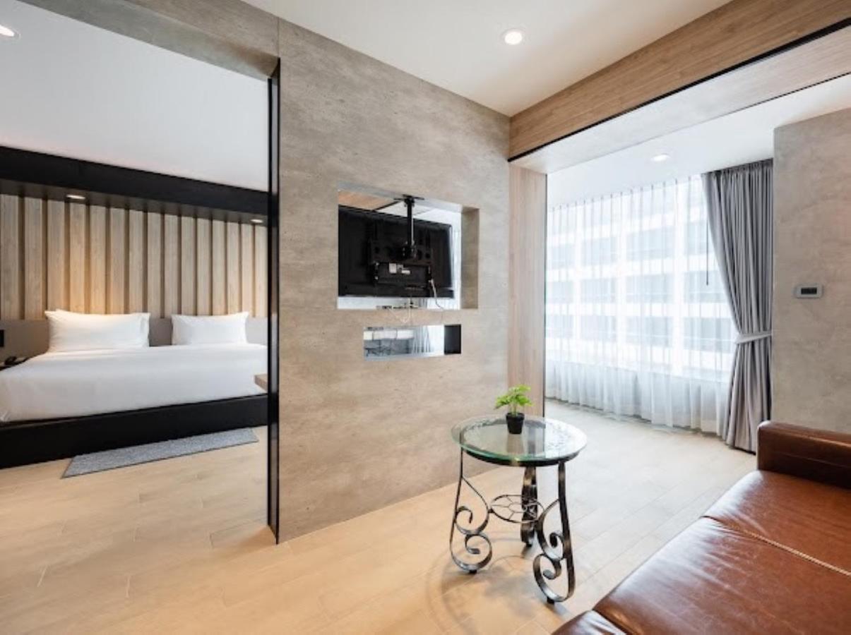 Loft Bangkok Hotel Exterior foto