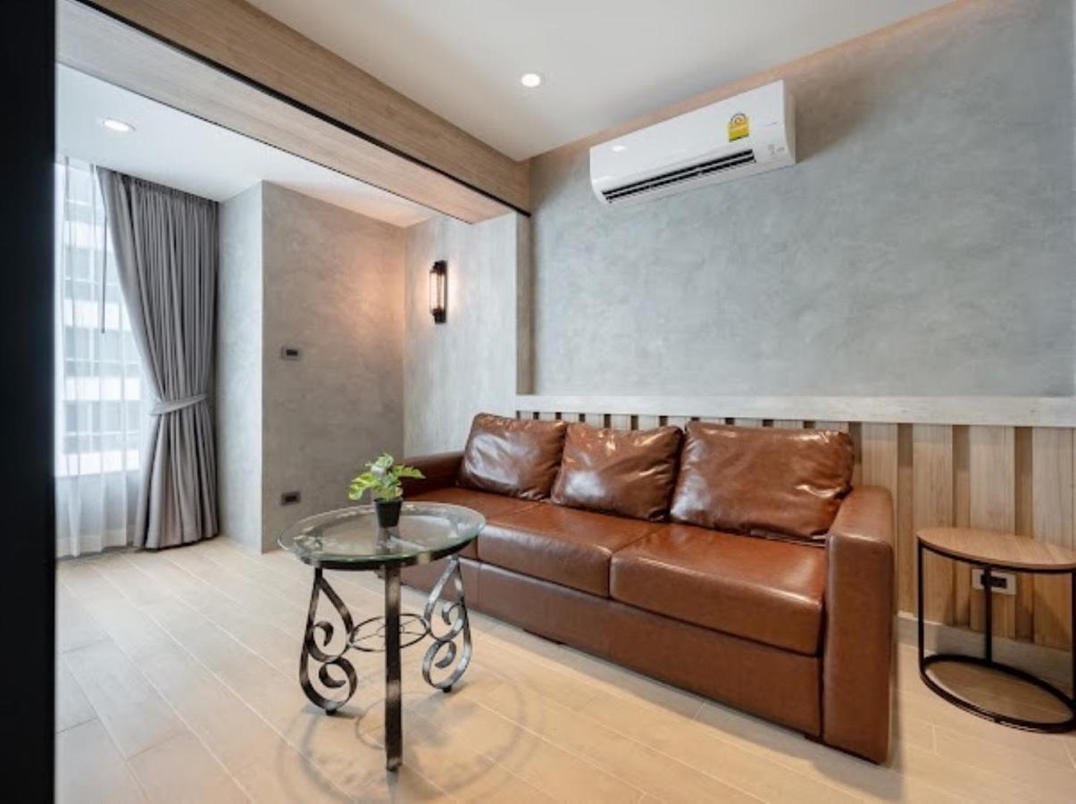 Loft Bangkok Hotel Exterior foto