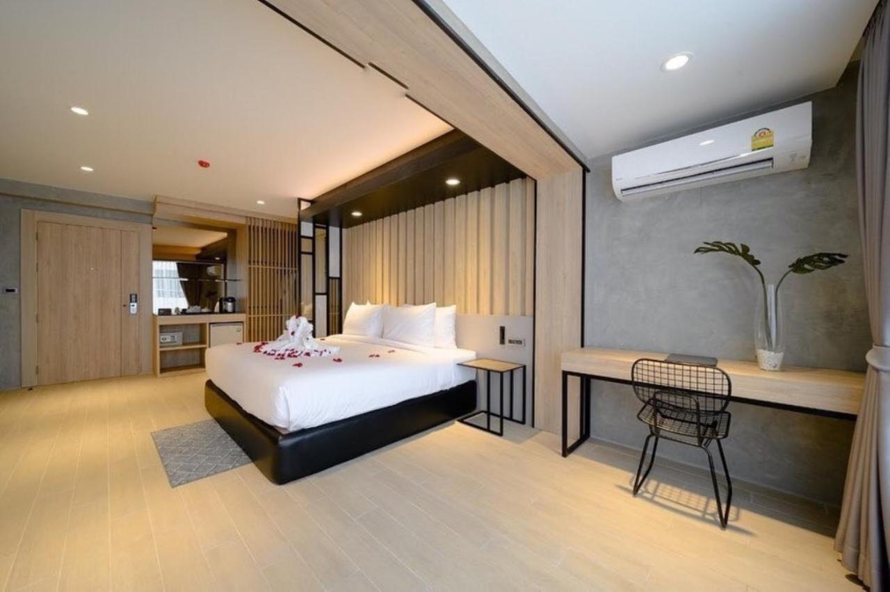 Loft Bangkok Hotel Exterior foto